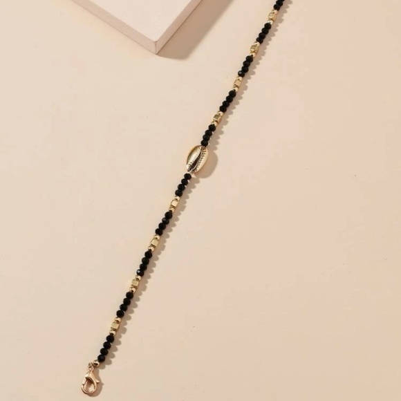 Golden Shell String Anklet Adjustable - Picture 6 of 8